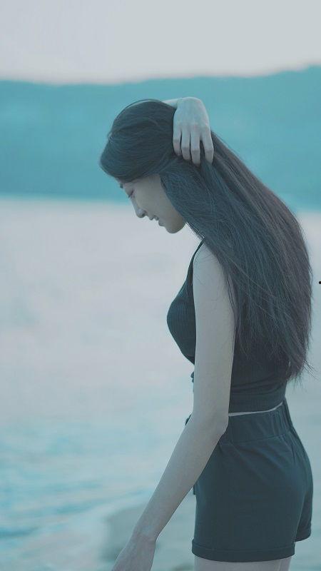 凌子 背景,探寻神秘背景下的传奇人生